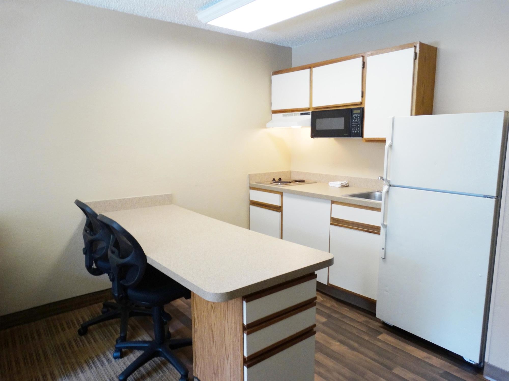Extended Stay America Select Suites - Jacksonville Salisbury Rd Southpoint Buitenkant foto
