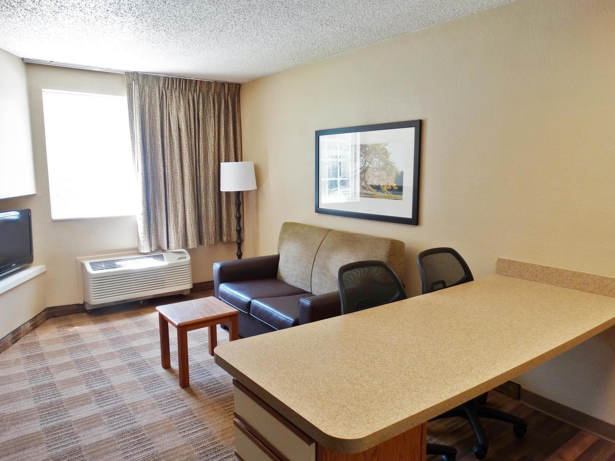 Extended Stay America Select Suites - Jacksonville Salisbury Rd Southpoint Buitenkant foto