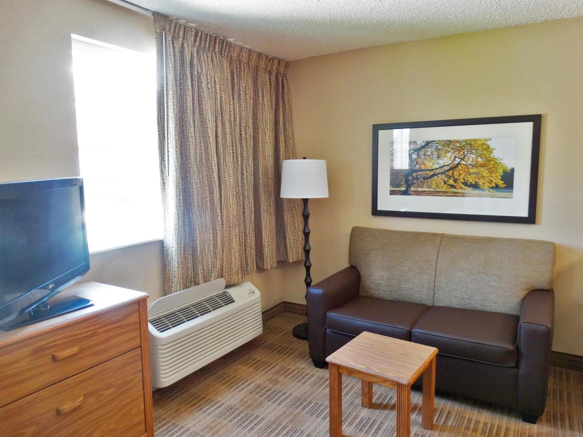 Extended Stay America Select Suites - Jacksonville Salisbury Rd Southpoint Buitenkant foto