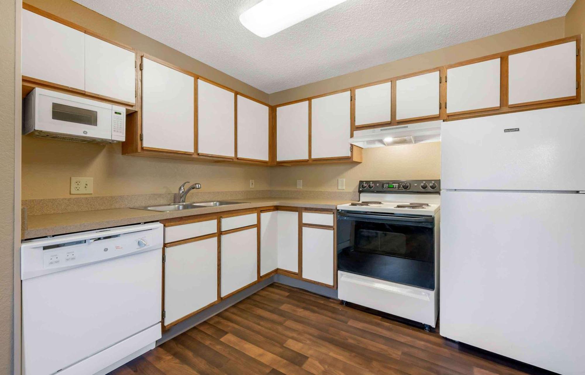 Extended Stay America Select Suites - Jacksonville Salisbury Rd Southpoint Buitenkant foto