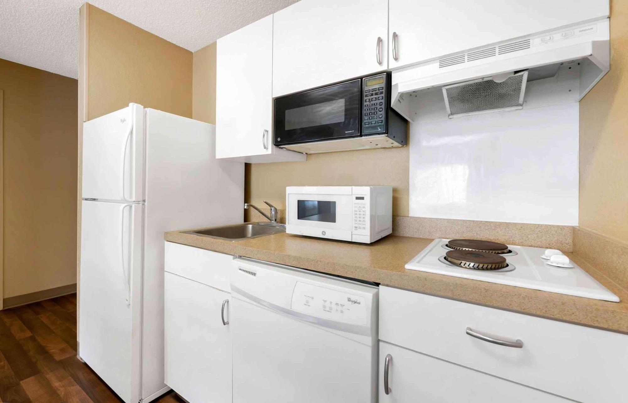Extended Stay America Select Suites - Jacksonville Salisbury Rd Southpoint Buitenkant foto