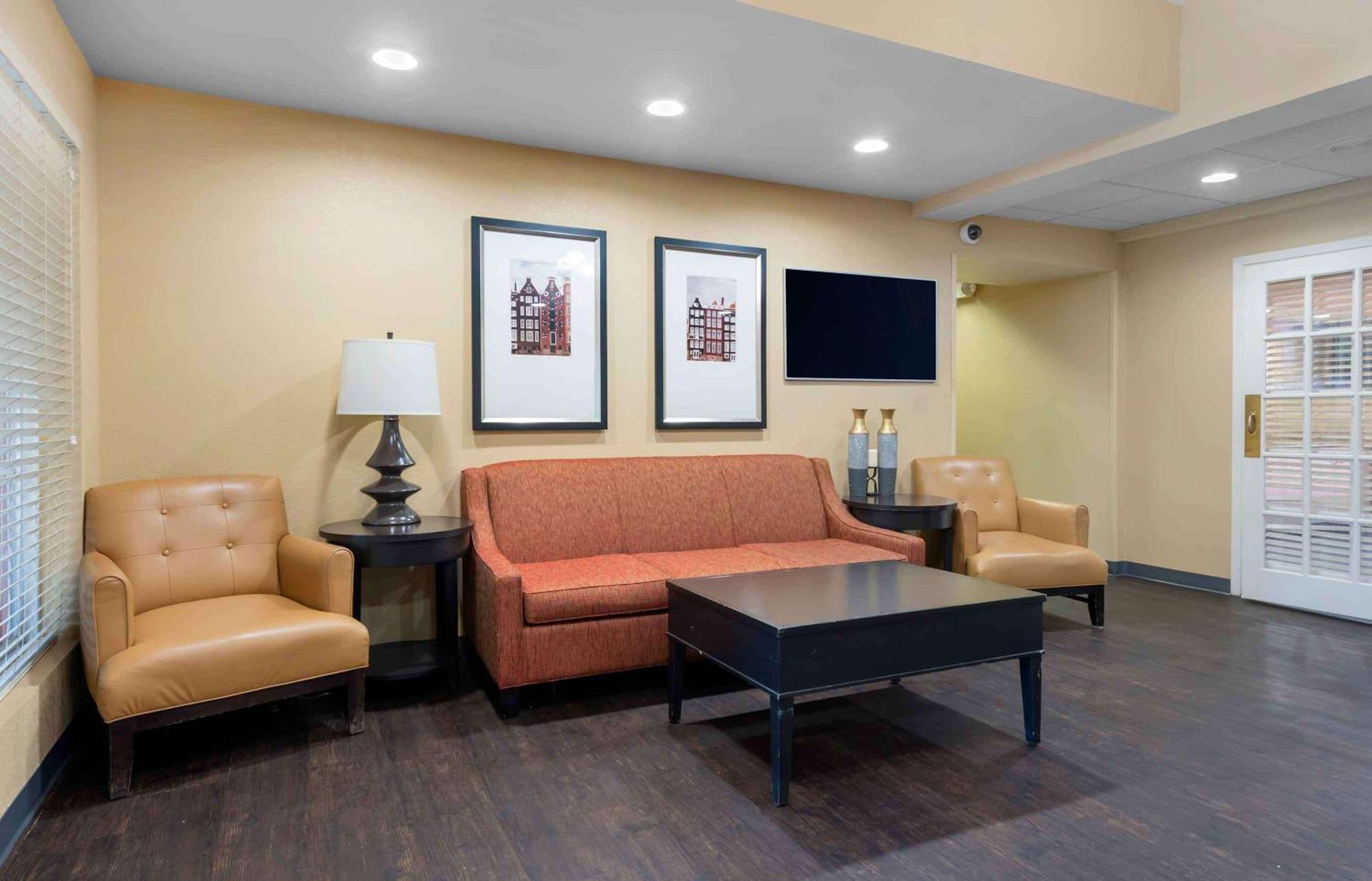 Extended Stay America Select Suites - Jacksonville Salisbury Rd Southpoint Buitenkant foto