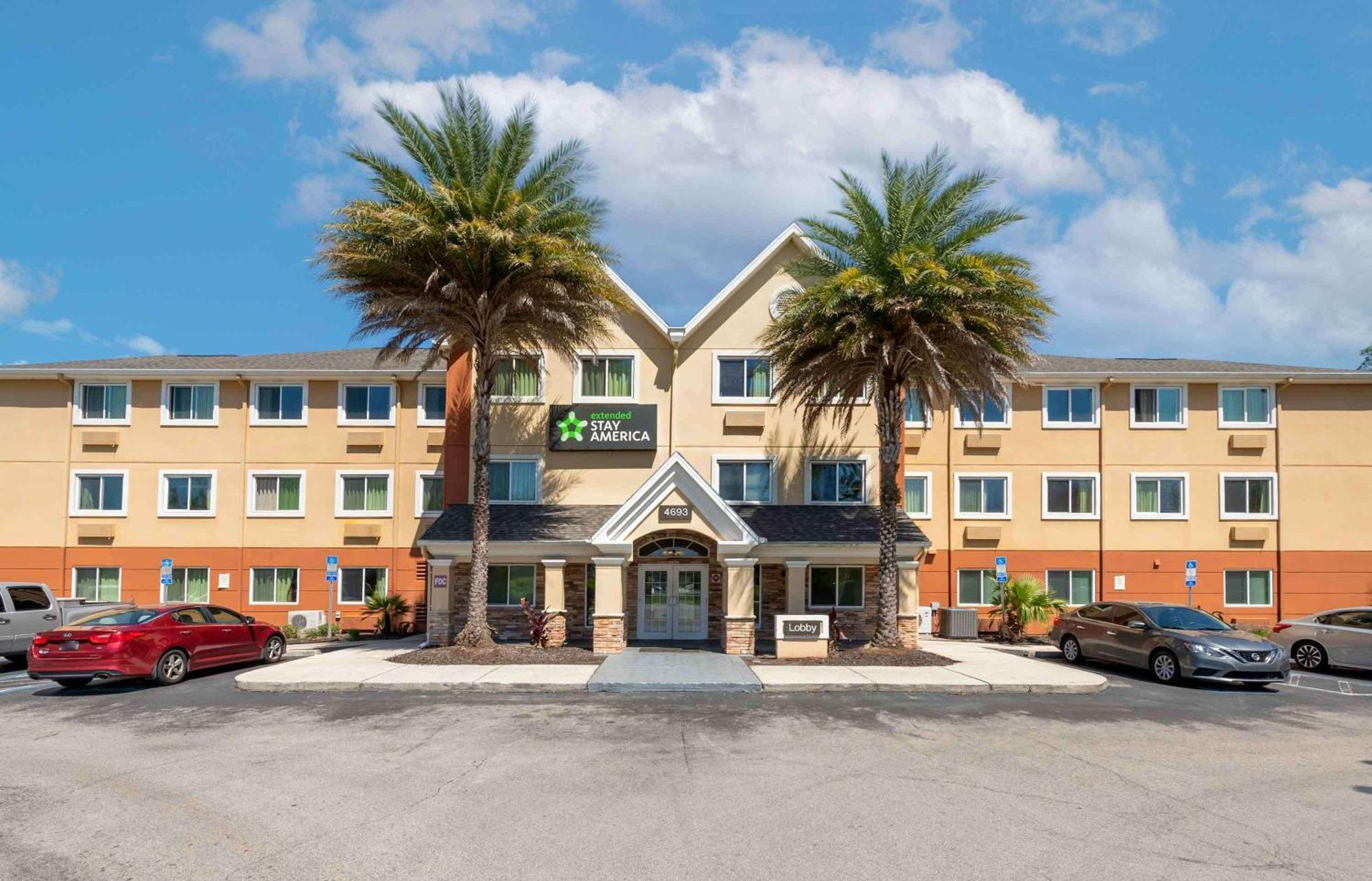 Extended Stay America Select Suites - Jacksonville Salisbury Rd Southpoint Buitenkant foto